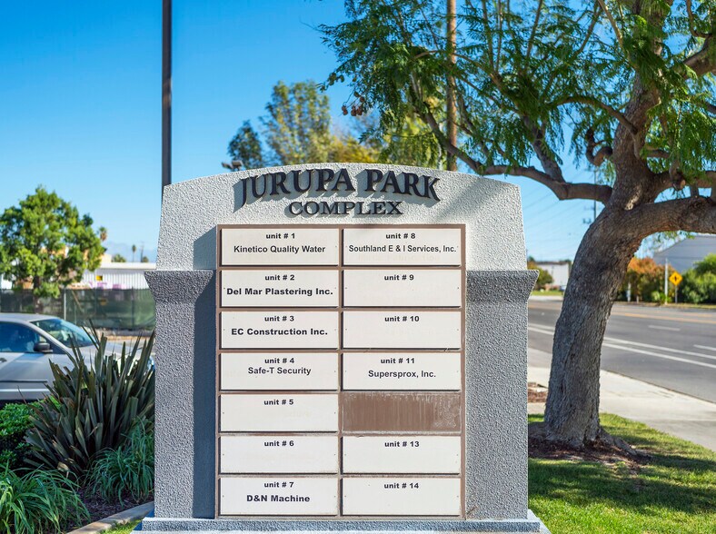 More Photos Of 7095 Jurupa Ave, Riverside Manufacturing For Lease