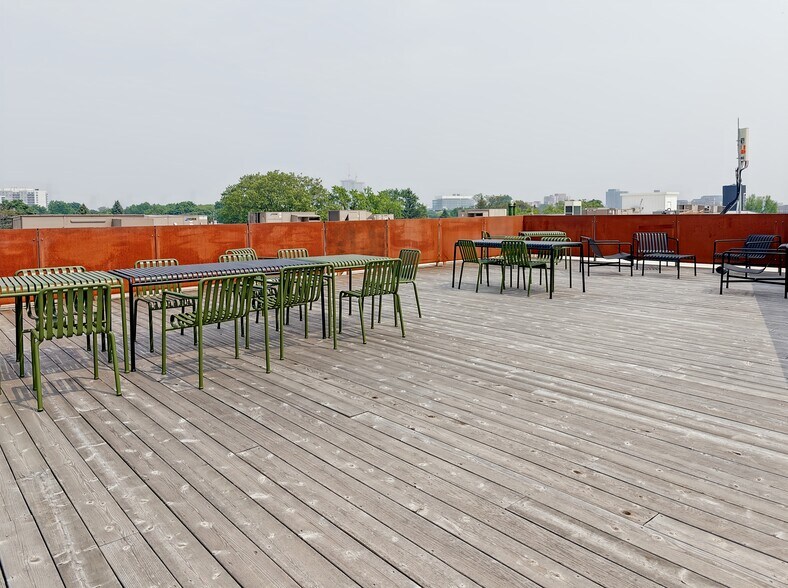 More Photos Of 1655 Dupont St, Toronto Flex For Sale