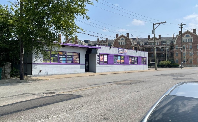 Primary Photo Of 2612 Gilbert Ave, Cincinnati Light Manufacturing For Sale