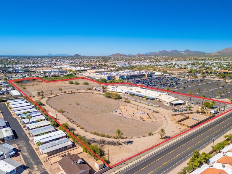 More Photos Of 220 S Delaware Dr, Apache Junction Racetrack For Sale
