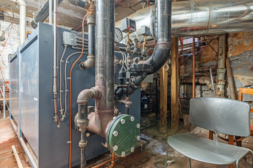 More Photos Of 4725 Chester Ave, Philadelphia Apartments For Sale