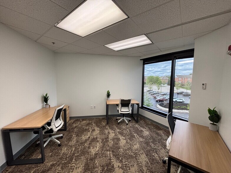 More Photos Of 7965 N High St, Columbus Coworking Space