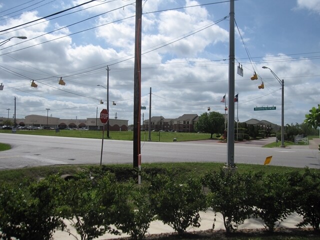 More Photos Of 6601 Broadway St, Pearland Storefront Retail Office For Lease