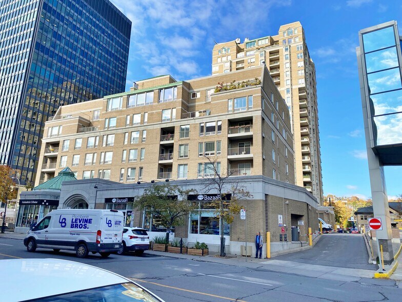 More Photos Of 1 Av Wood, Westmount Apartments For Sale