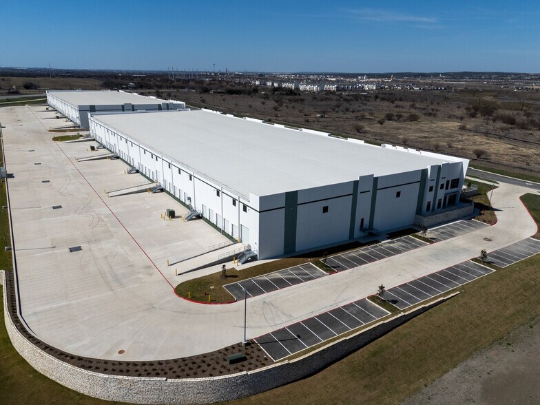 More Photos Of 1600 E McCarty Ln, San Marcos Unknown For Lease