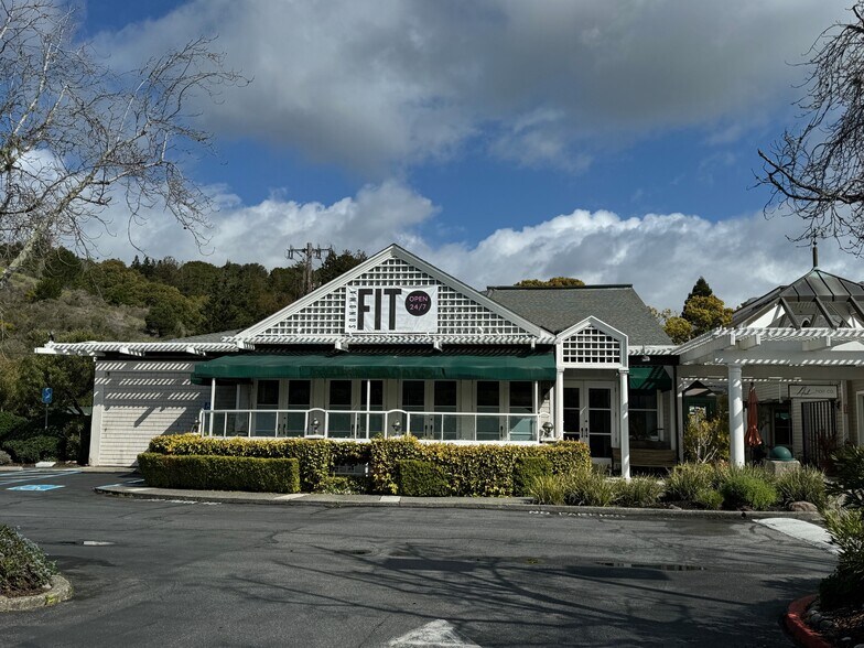 More Photos Of 639 E Blithedale Ave, Mill Valley Storefront Retail Office For Lease