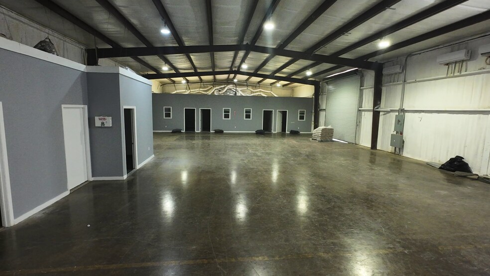More Photos Of 271 Millennium Dr, Kyle Industrial For Lease