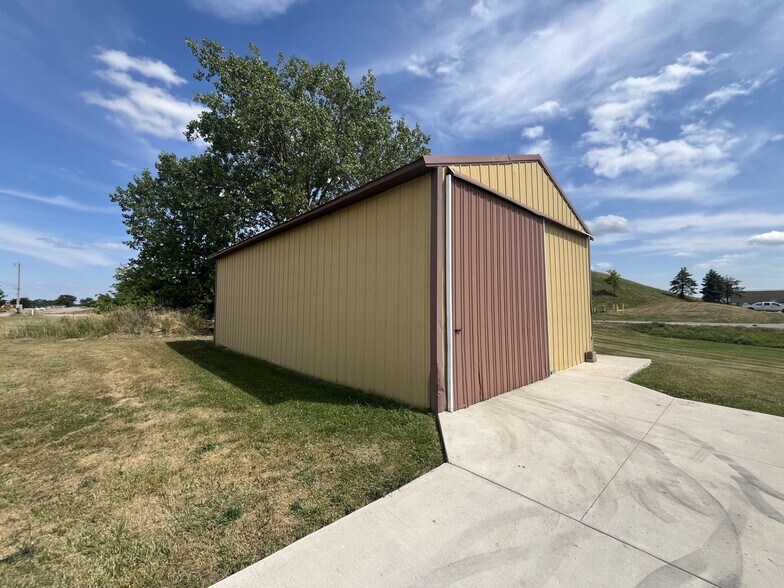 More Photos Of 15630 68th Ave, Coopersville Manufacturing For Sale