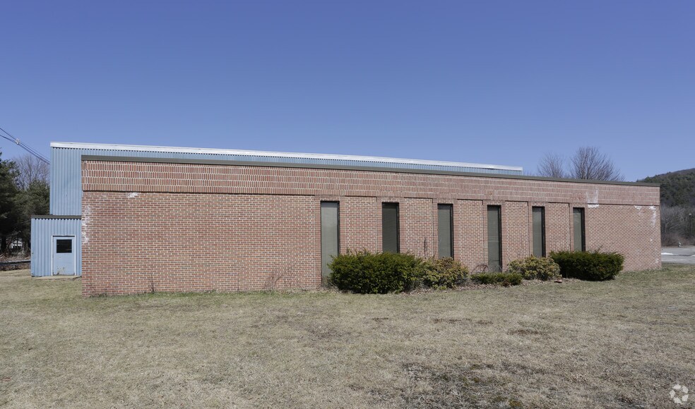 More Photos Of 80 Laurel St, Keene Manufacturing For Sale
