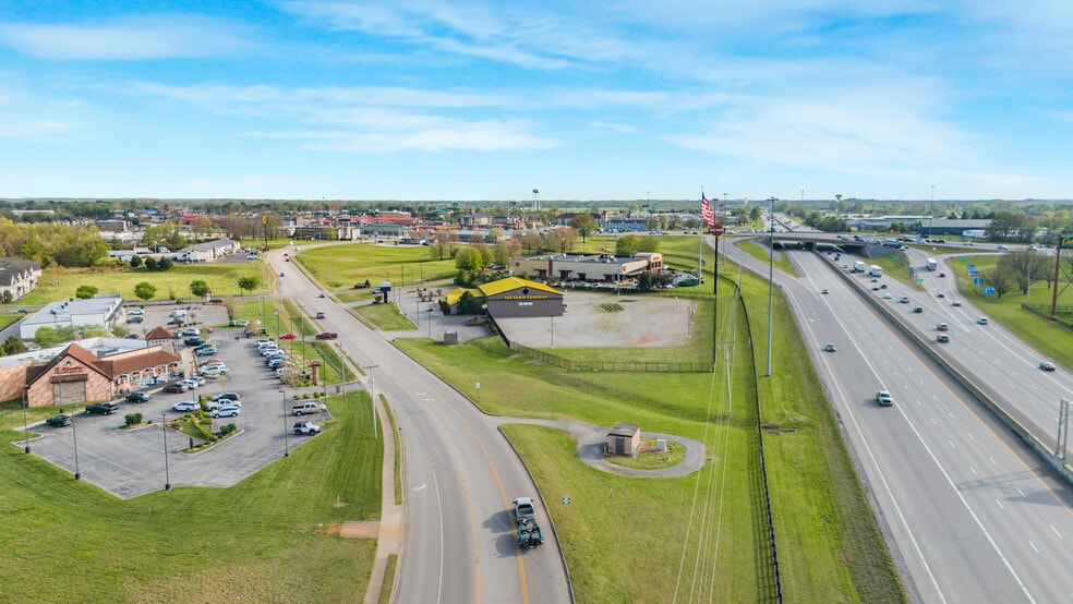 More Photos Of 255 Cumberland Trace Rd, Bowling Green Flex For Lease