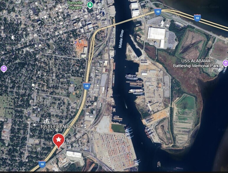 More Photos Of 1051 Ledyard St, Mobile Land For Lease