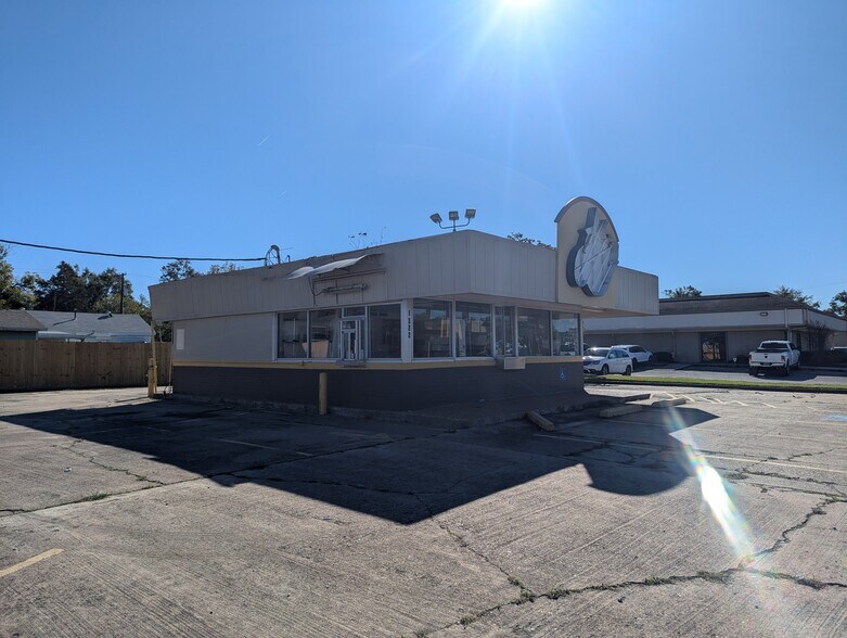 More Photos Of 1322 N 16th St, Orange Fast Food For Lease