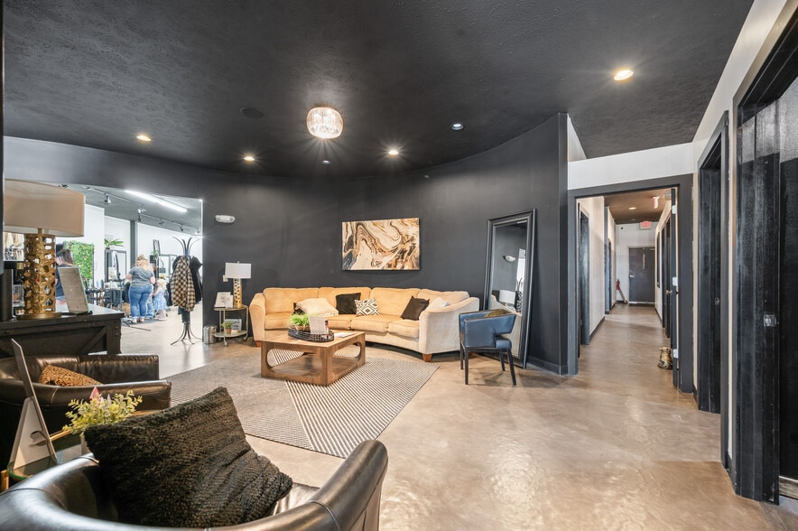 More Photos Of 8826 34 Rd, Cadillac Storefront For Sale