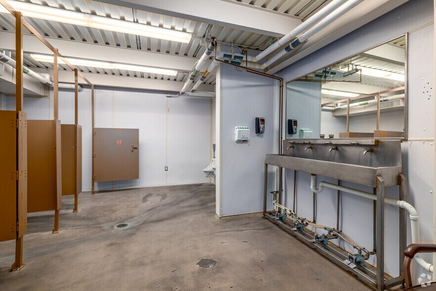 More Photos Of 2701 Simpson St, Monroe Food Processing For Sale