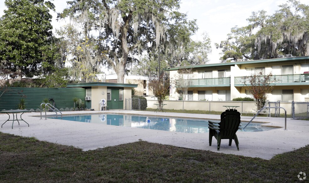 More Photos Of 220 Stowe Ave, Orange Park Apartments For Sale