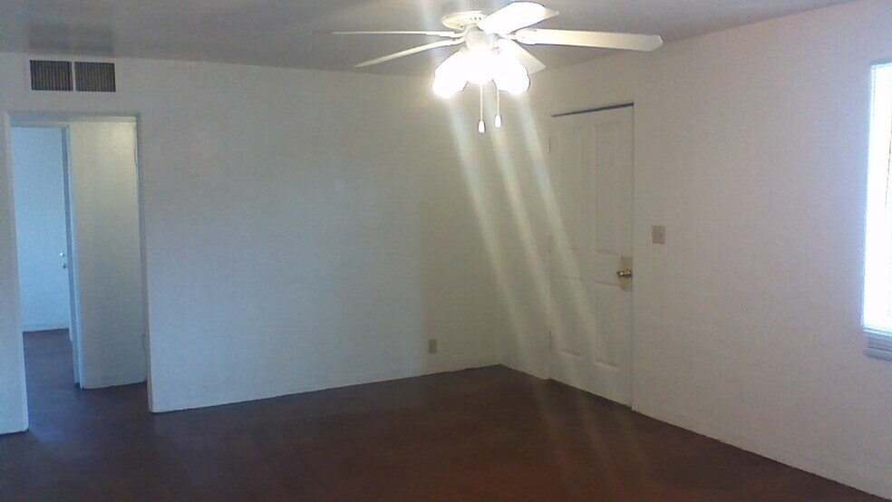 More Photos Of 5038 N 18th Ave, Phoenix Multifamily For Sale
