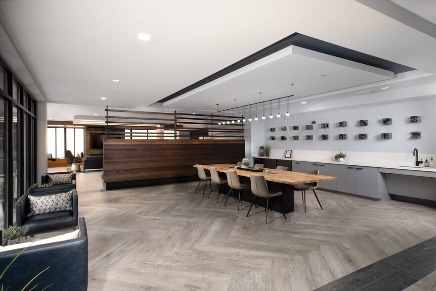 More Photos Of 100 Mathewson St, Providence Apartments For Lease