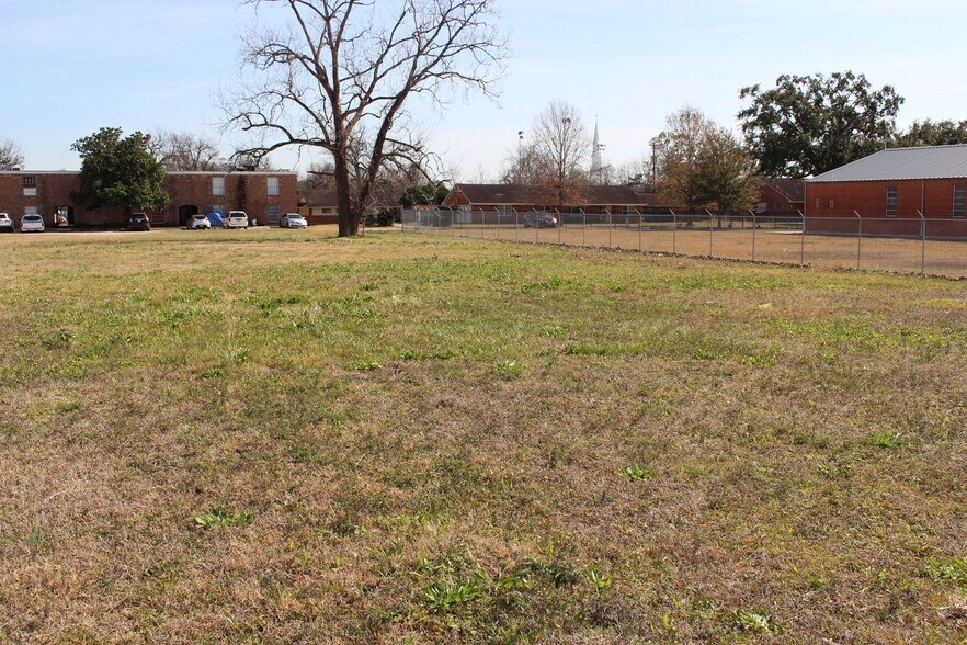 More Photos Of , Houston Multifamily For Sale