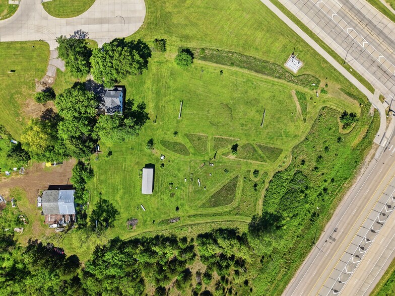 More Photos Of 8200 S 91st St, Lincoln Land For Sale