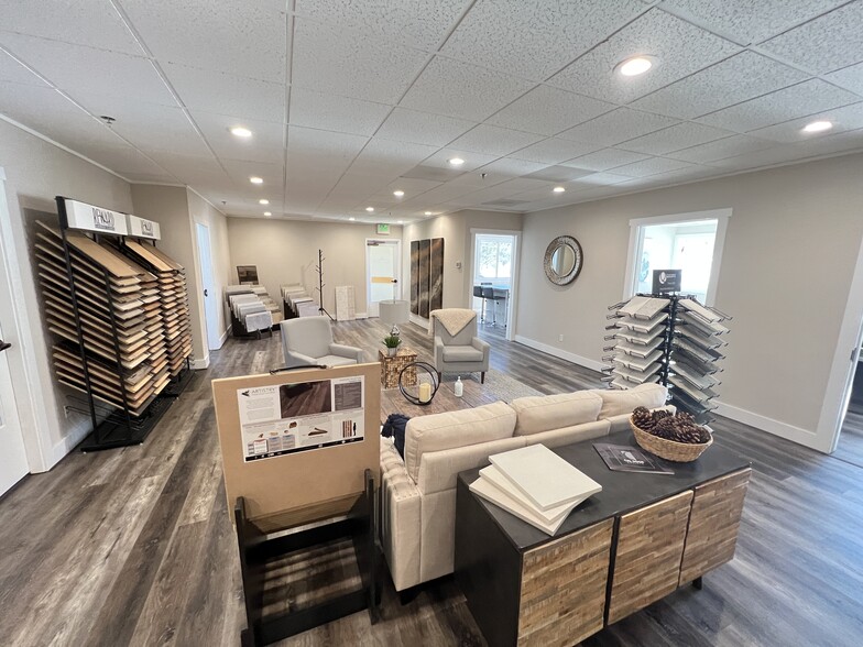 More Photos Of 40200 Truckee Airport Rd, Truckee Office For Lease