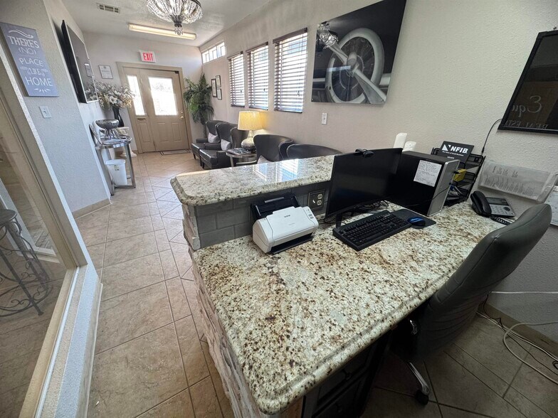 More Photos Of 1909 Indian Wells Rd, Alamogordo Loft Creative Space For Sale