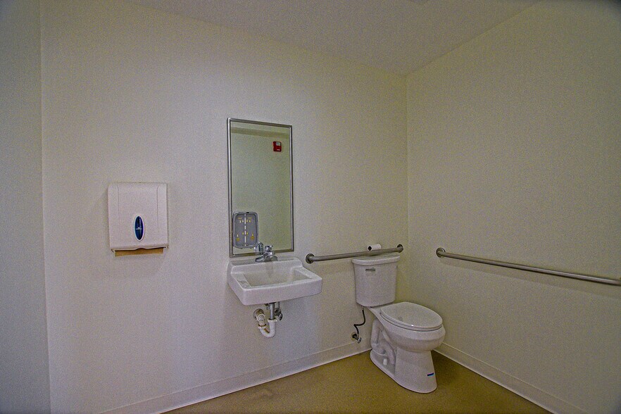 More Photos Of 4785 SE 102nd Pl, Belleview Medical For Sale