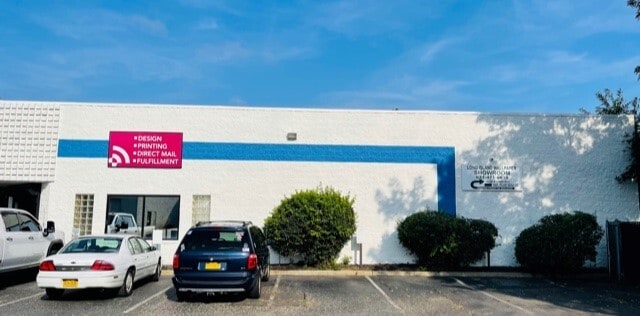 Primary Photo Of 1850 Pond Rd, Ronkonkoma Warehouse For Lease