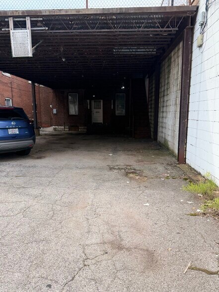 More Photos Of 6233 Gravois Ave, Saint Louis Office For Sale