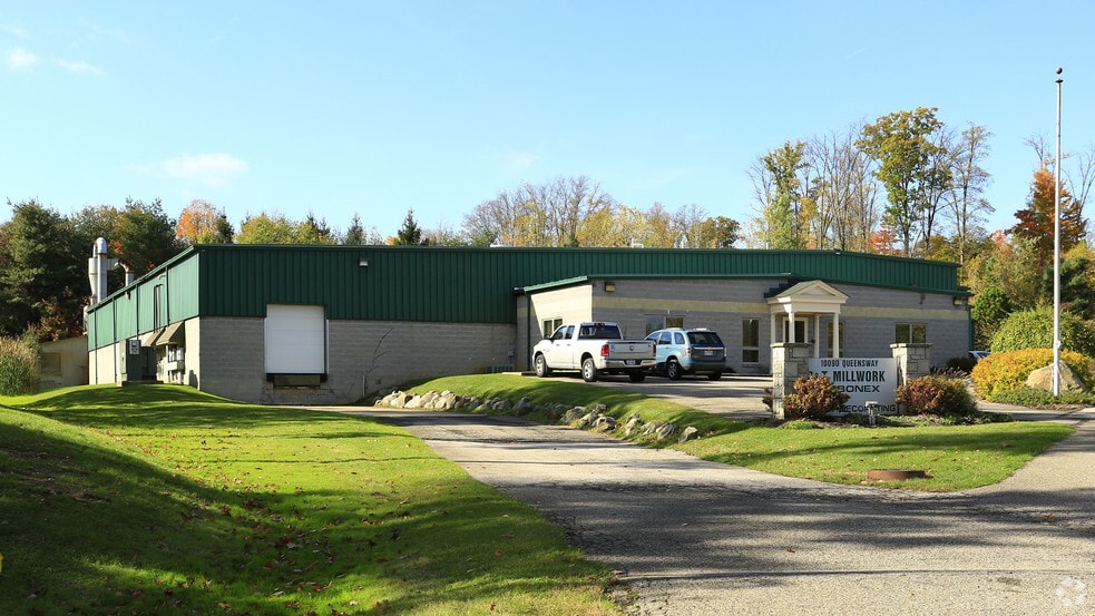 Primary Photo Of 10090 Queens Way, Chagrin Falls Light Manufacturing For Sale