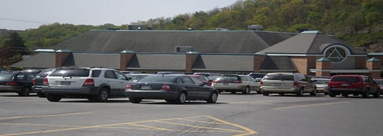 Primary Photo Of 101-500 Lakemont Park Blvd, Altoona Office Residential For Lease