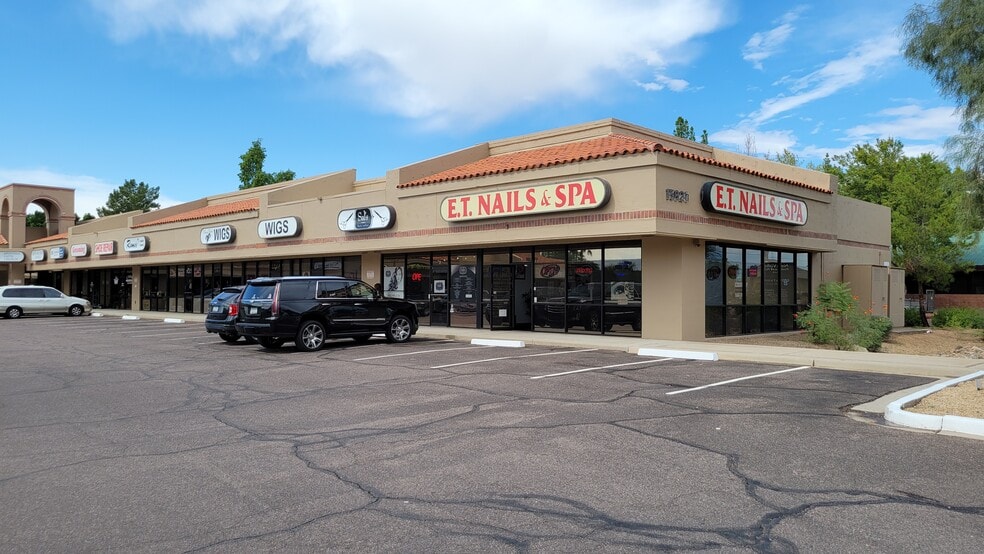 More Photos Of 15610-15620 N 35th Ave, Phoenix Unknown For Lease