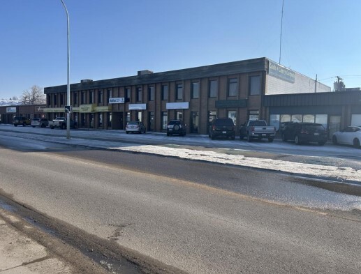 Primary Photo Of 941 S Railway St SE, Medicine Hat Office For Lease