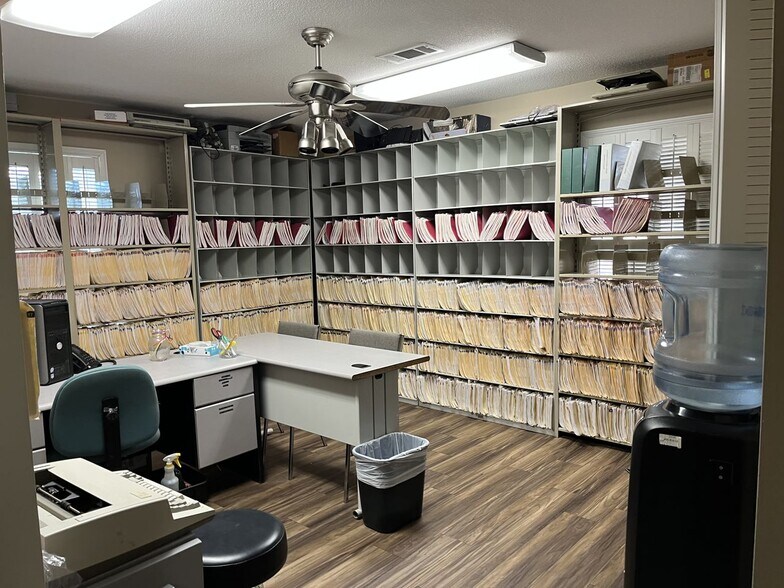 More Photos Of 710 Underwood Ave, Pensacola Medical For Sale