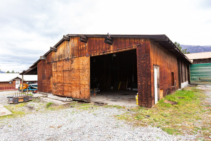 More Photos Of 2213 Main St E, Thompson Falls Land For Sale