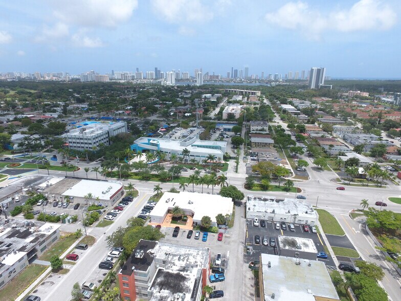 More Photos Of 16870-16880 NE 19th Ave, North Miami Beach Medical For Lease
