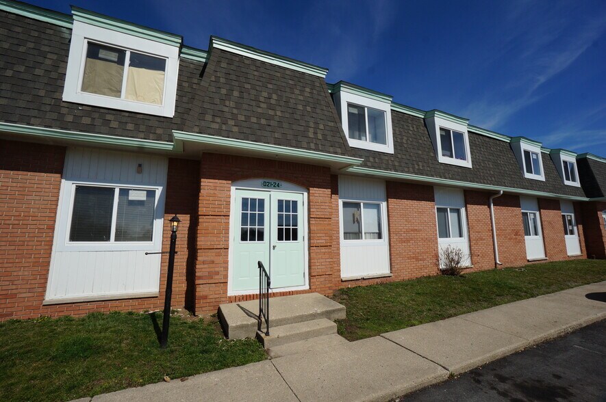 Primary Photo Of 2505 E 10th St, Anderson Apartments For Sale