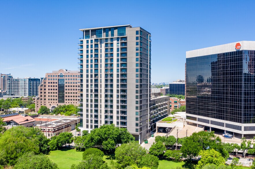 Primary Photo Of 3200 McKinney Ave, Dallas Multifamily For Sale