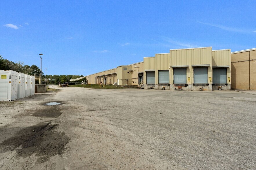 More Photos Of 1444 Lancaster Hwy, Chester Manufacturing For Sale