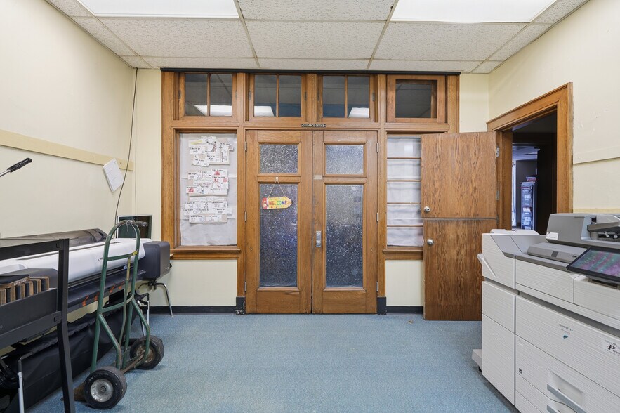 More Photos Of 221 E 12th Ave, Homestead Schools For Lease