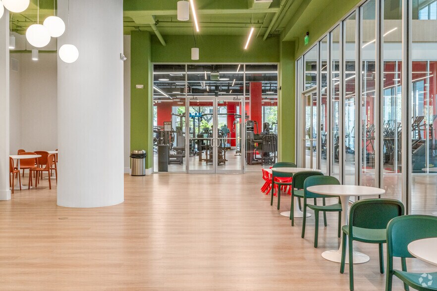 More Photos Of 8175 NW 107th Ave, Doral Apartments For Lease