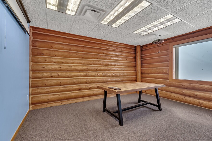 More Photos Of 525 Highway 10 S, Saint Cloud Freestanding For Lease