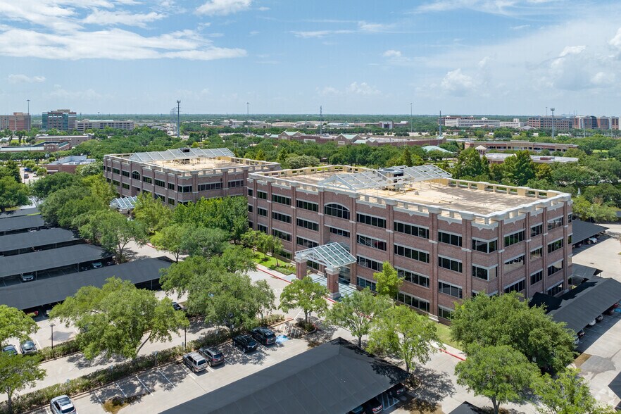 More Photos Of 1650 Highway 6, Sugar Land Unknown For Lease