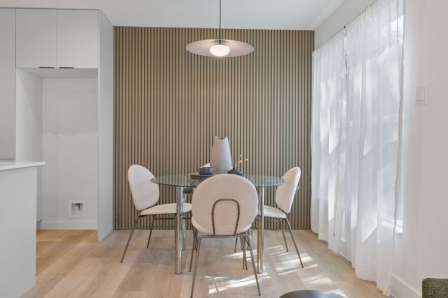 More Photos Of 1901 Albury Cv, Austin Specialty For Sale