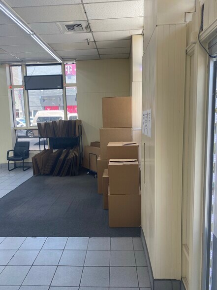 More Photos Of 100 S Euclid Ave, Ontario Storefront For Lease