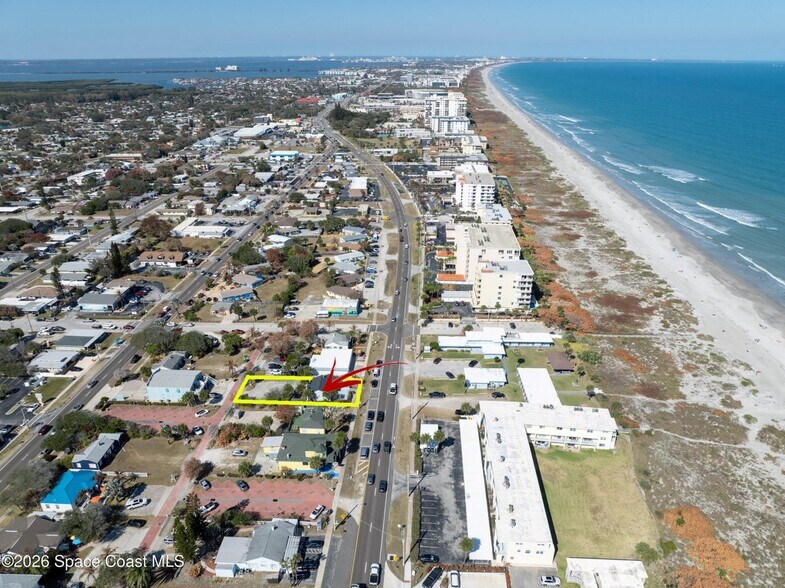More Photos Of 158 N Atlantic Ave, Cocoa Beach Freestanding For Sale