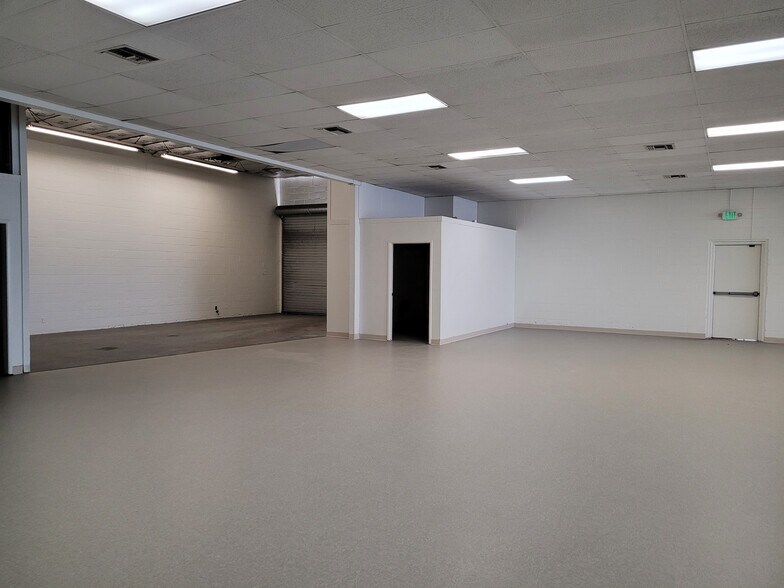 More Photos Of 125 S Mountain Ave, Ontario Storefront For Lease