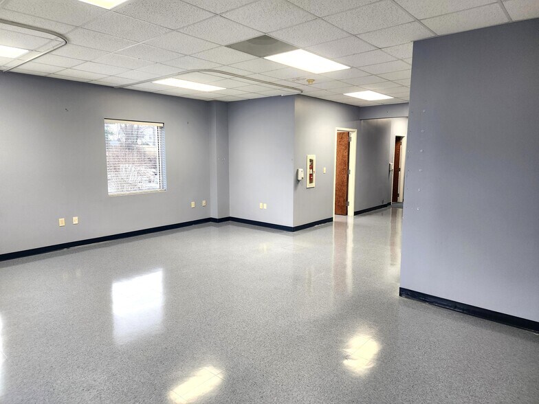 More Photos Of 436 Hadley St, Mount Airy Healthcare For Sale