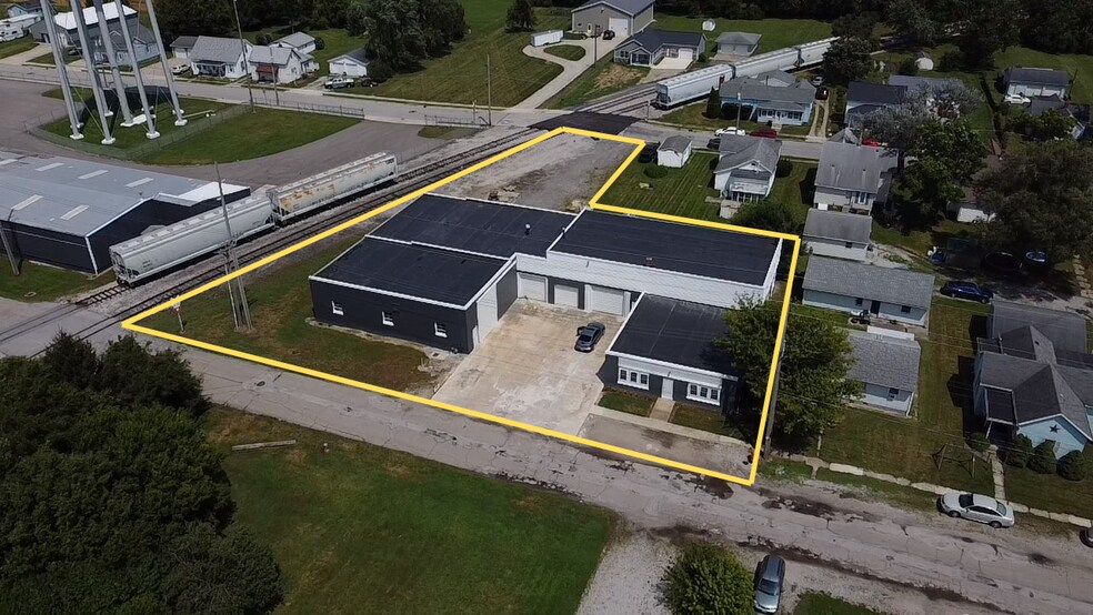 Primary Photo Of 608 Park dr, Wapakoneta Warehouse For Sale