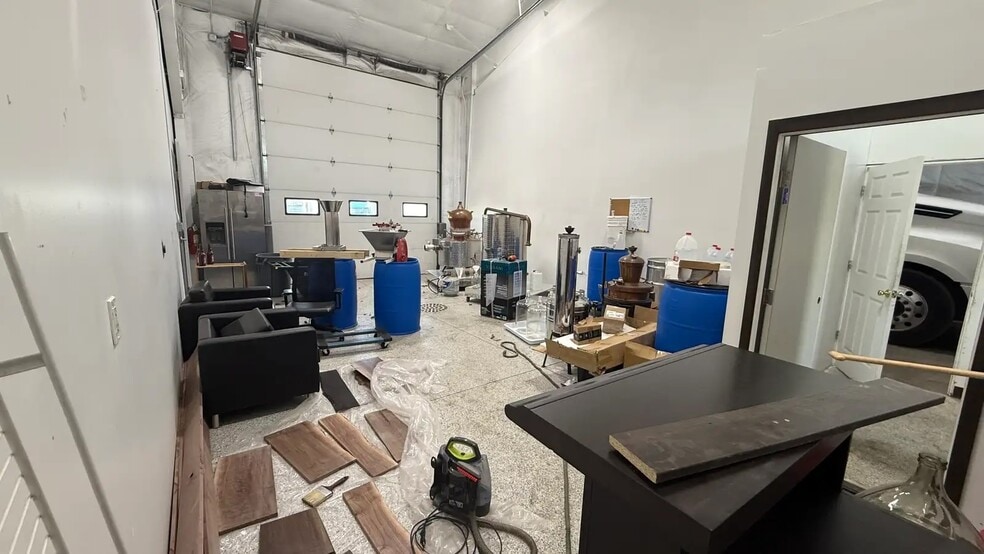 More Photos Of 7532 Clyde Park Ave SW, Byron Center Truck Terminal For Sale