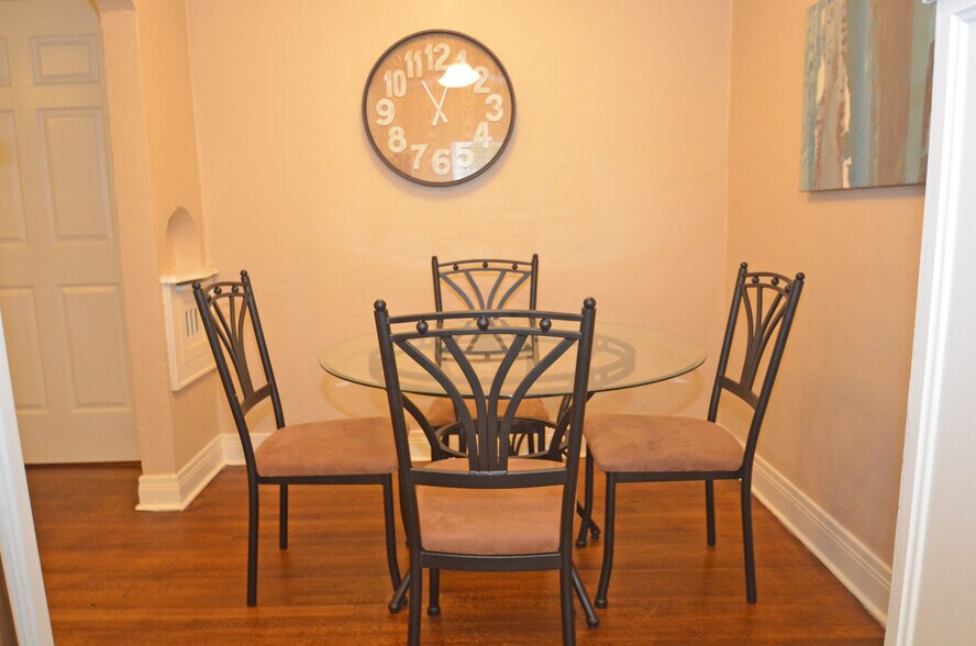 More Photos Of 1712 NW 17th St, Oklahoma City Apartments For Sale